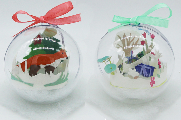 Boules de Noël avec animaux en papier découpé