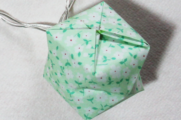 Guirlande de cubes en origami DIY