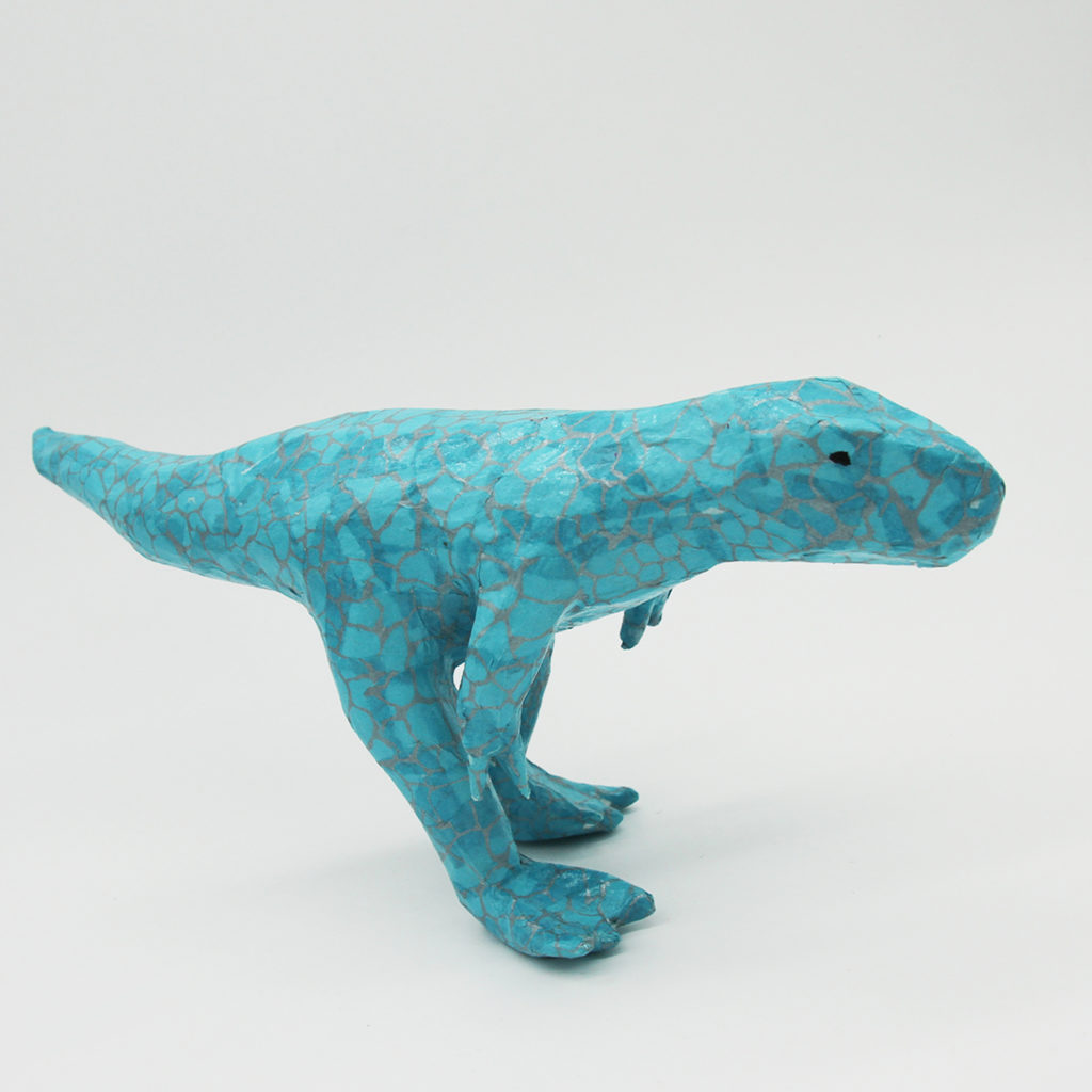 Tyranosaure bleu en papier mâché